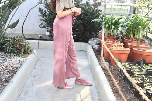 Pantaloni donna gamba - a, larga