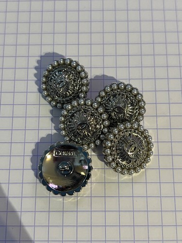 Boutons chanel vintage - chanel,