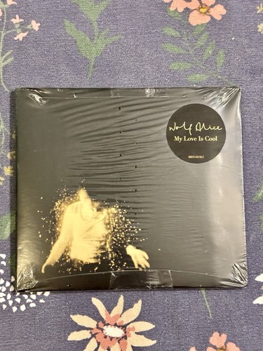 Wolf alice love cool - wolf,