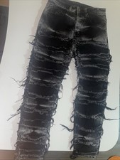 jeans strappato