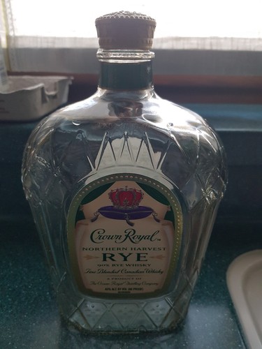 Crown royale whisky - royale,