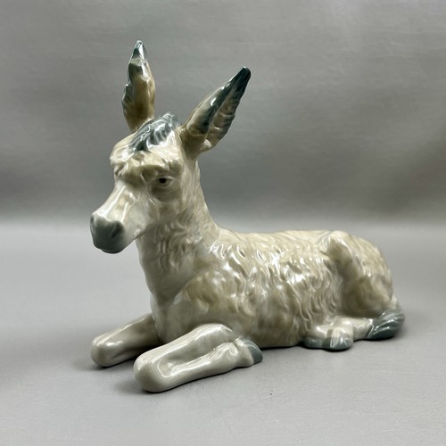 Statuina lladro nao porcellana - statuina,