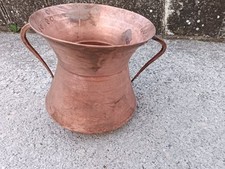 ANTICA GRANDE CONCA PER L'ACQUA IN RAME BATTUTO Decorata Con Manici