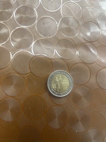 Moneta euro commemorativa - moneta,