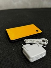 Nintendo Dsi XL Giallo Yellow + R--4 con giochi e alimentatore originale
