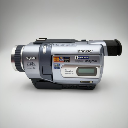 Sony dcr trv240e - pal, digital