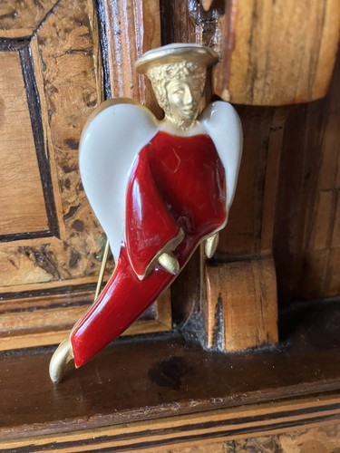 Christmas angel brooch - christmas,