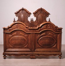 Antica struttura letto