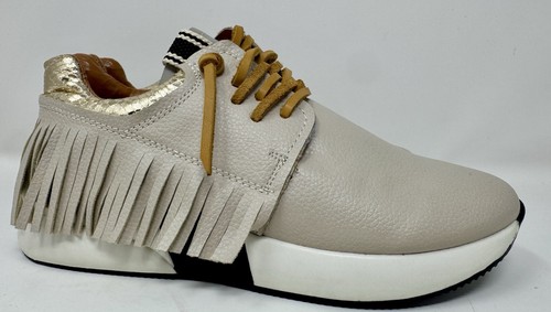 Shu shop sneakers - shu, con