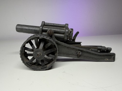 Heavy vintage britains - vintage,