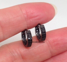 Orecchini a cerchio uomo