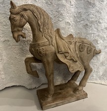Scultura cavallo Ugo