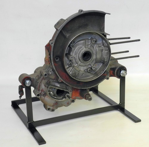 Cavalletto montaggio motore