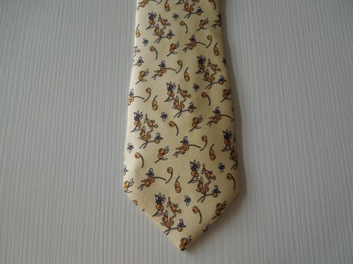 Della spiga milano - milano, silk