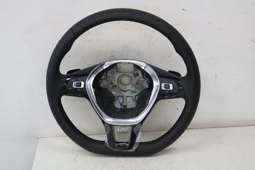 Volante multifunzione con - , leve