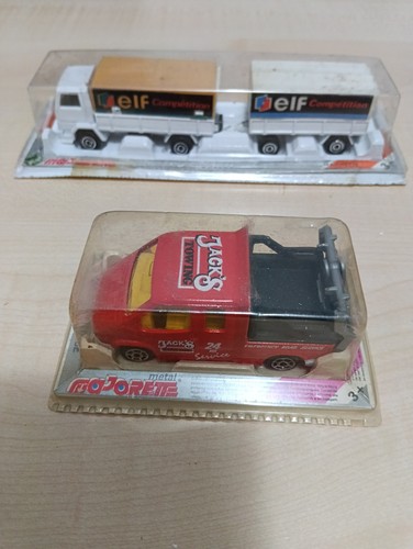 Coppia modellini majorette - coppia,