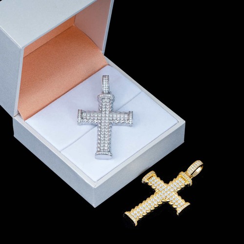 Ciondolo croce moissanite