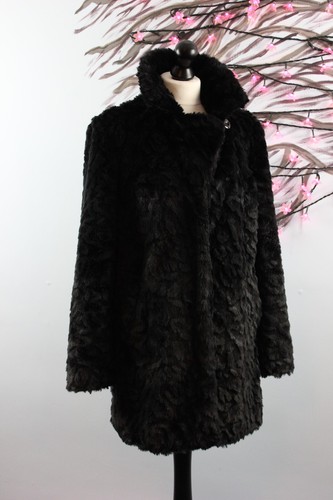 Reggiseno cappotto pelliccia