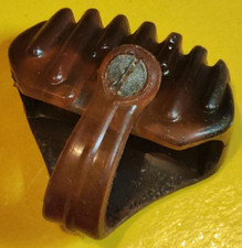 VECCHIO ACCESSORIO ORIGINALE PER PROTEGGERE MANUBRIO NO MARCA PARAMANUBRIO