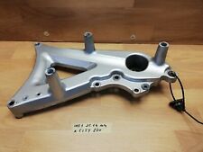 piastra supporto marmitta yamaha x city 250 i. 2008-2011 (LEGGI)