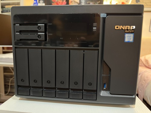 Qnap h886 nas xeon - ts-h886,