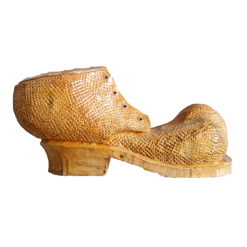 Scarpa legno intagliato a - scarpa,