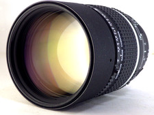 Nikon AF DC NIKKOR 135 mm f/2