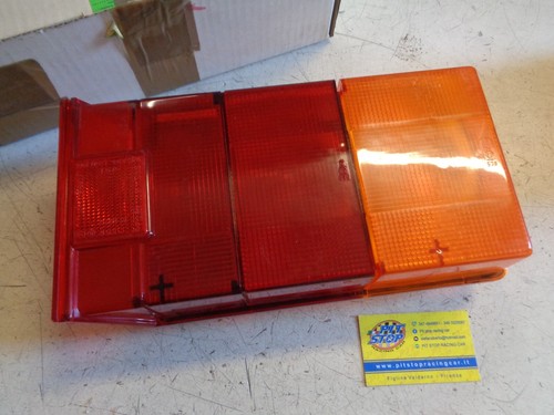 Plastica fanale posteriore - plastica,