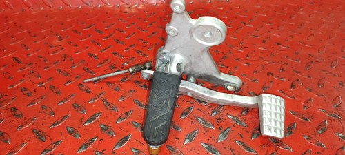 Platine repose pied pilote - platine,