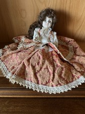 ANTICA BAMBOLA IN CERAMICA