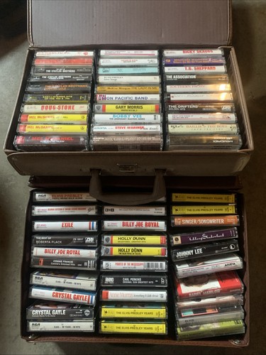 Huge lot cassette tapes - of, 60