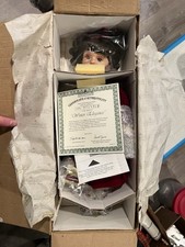 Bambola da collezione in