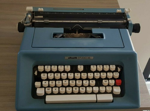 Macchina scrivere olivetti - da,