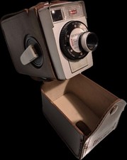 Cinepresa Kodak Brownie Video