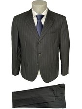 Abito uomo SUTOR MANTELLASSI grigio scuro gessato in pura Lana Superfine 150's.