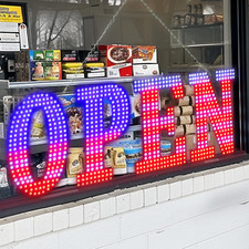 Insegna LED aperta ultra