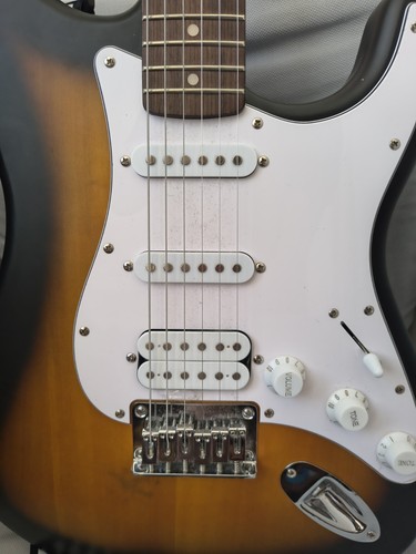Fender squier sonic - squier,