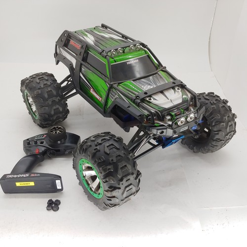 Raro traxxas summit - *raro*, 1/10