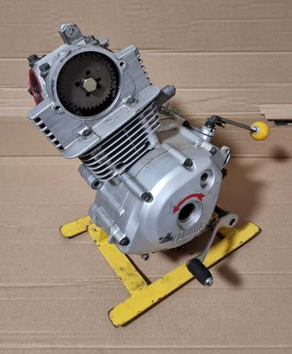 Yamaha e399e motore cutaway - e399e,