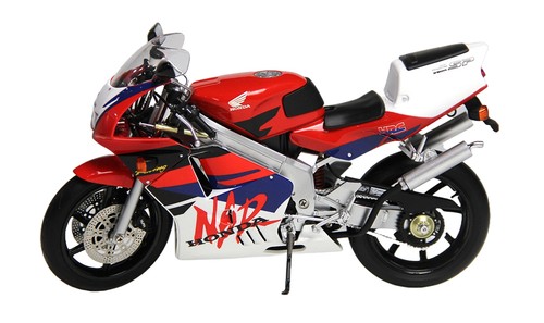 Lcd models honda nsr 250r - 1:12,