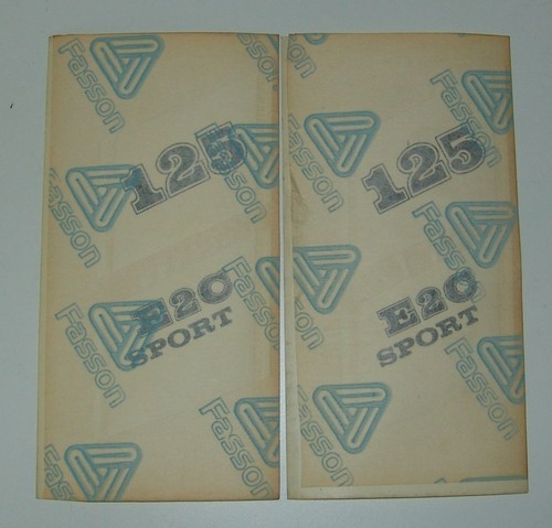 Coppia adesivi loghi - coppia,
