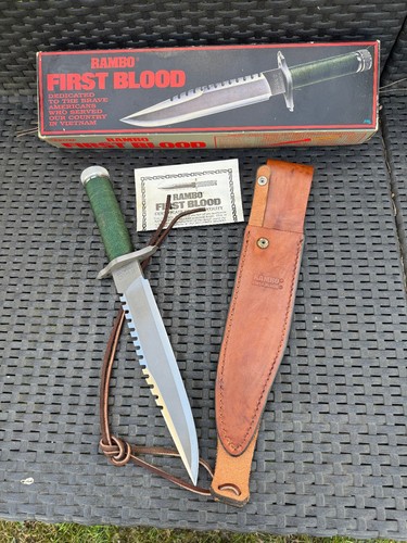 Rambo primo coltello sangue - rambo,