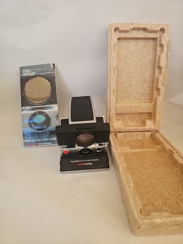 Polaroid land camera - sx-70,