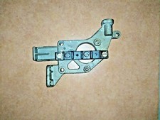 *Staffa morsettiera JOHNSON EVINRUDE 20 35 HP BRACKET Starboard 0325430 0323791*