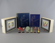 Vintage 1920s Story Folk