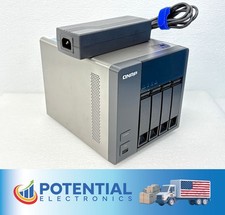 QNAP TS-420 4x alloggiamenti