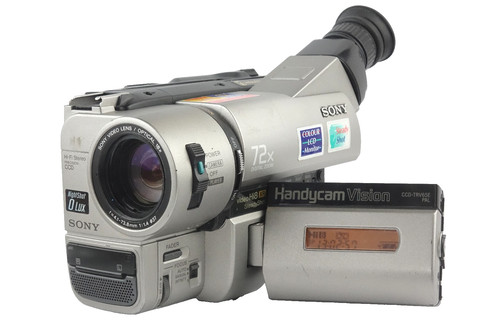 Sony ccd trv65e pal video - pal,