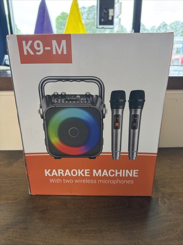 Macchina karaoke con due - macchina,