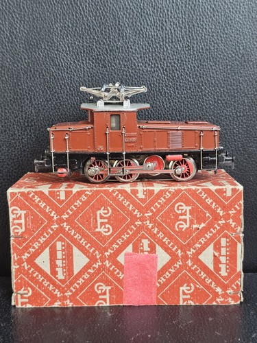 Locomotiva elettrica vintage - elettrica,