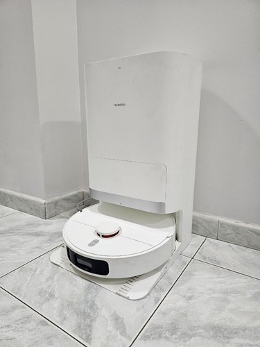 Robot lavapavimenti - , e